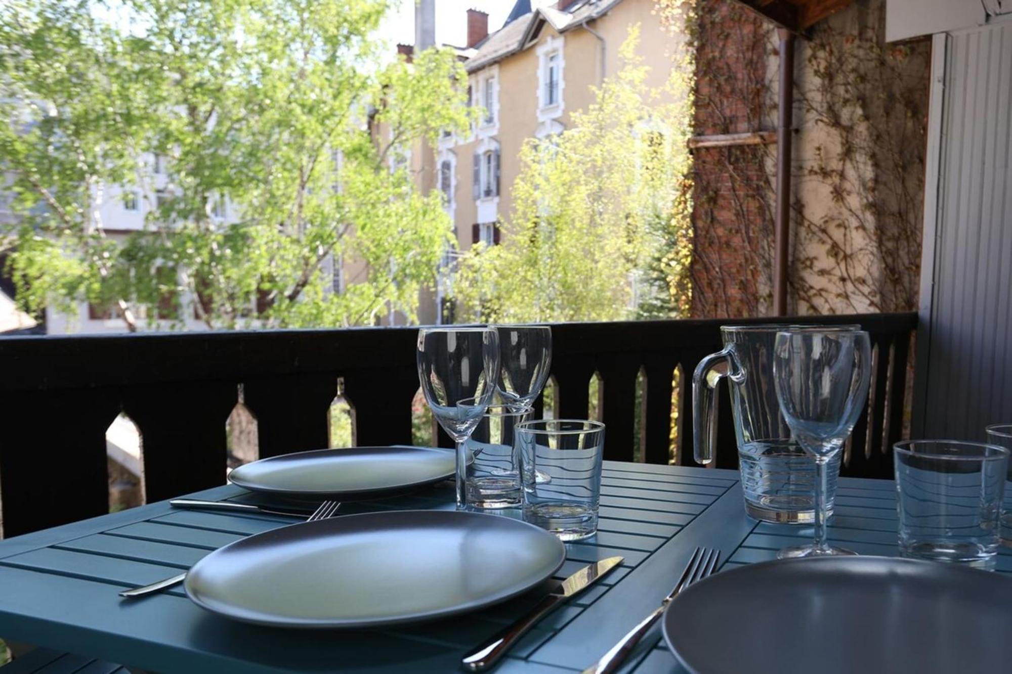 55 M2 Apart With Big Terrace In Annecy Downtown Zewnętrze zdjęcie